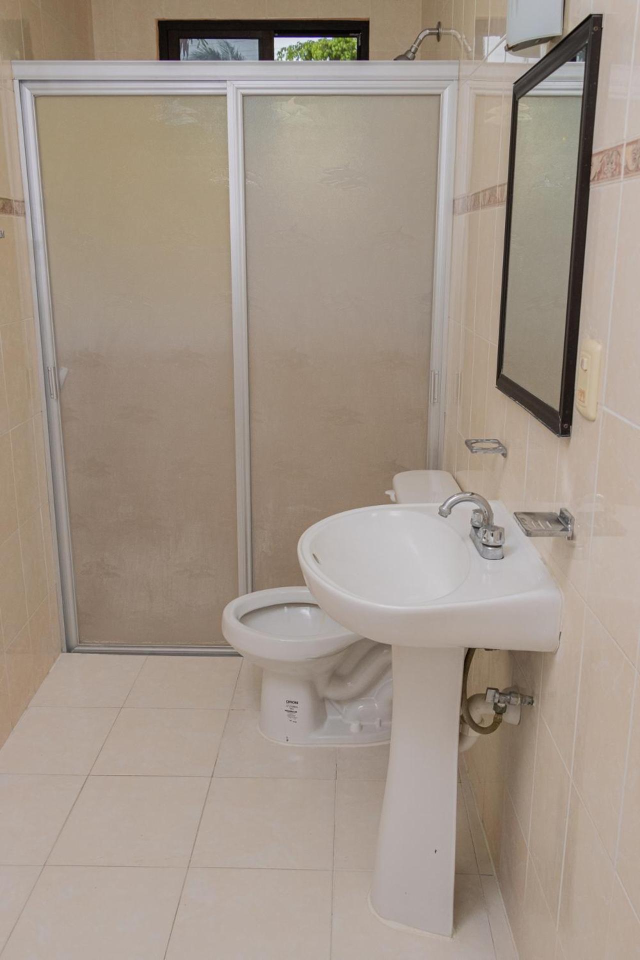 Oyo Hotel Marias,Aeropuerto Internacional De Chetumal Eksteriør billede