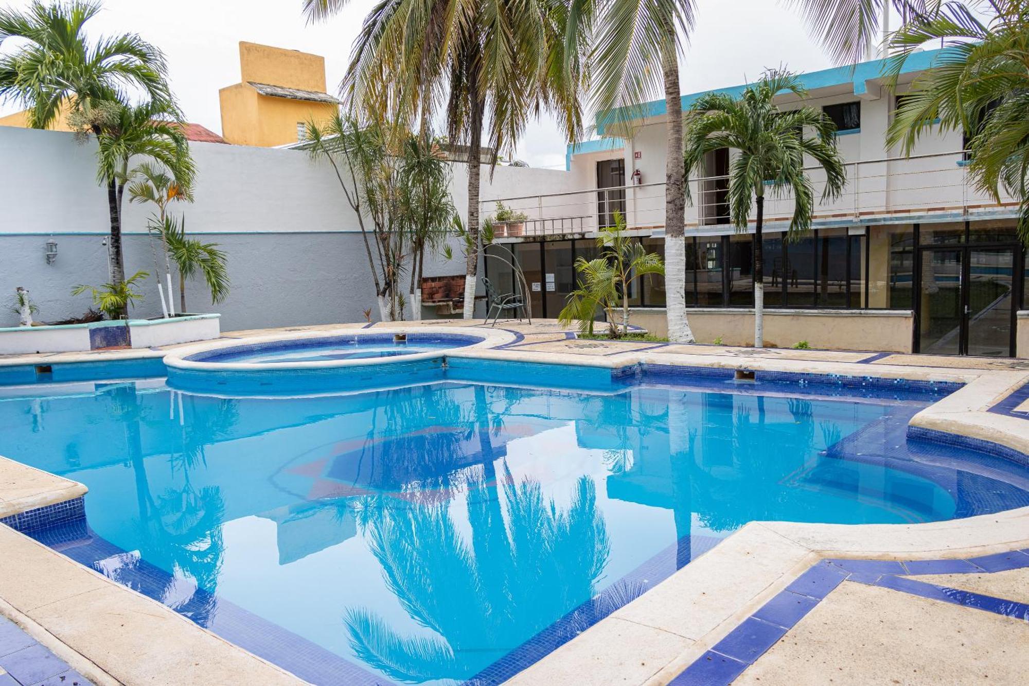 Oyo Hotel Marias,Aeropuerto Internacional De Chetumal Eksteriør billede