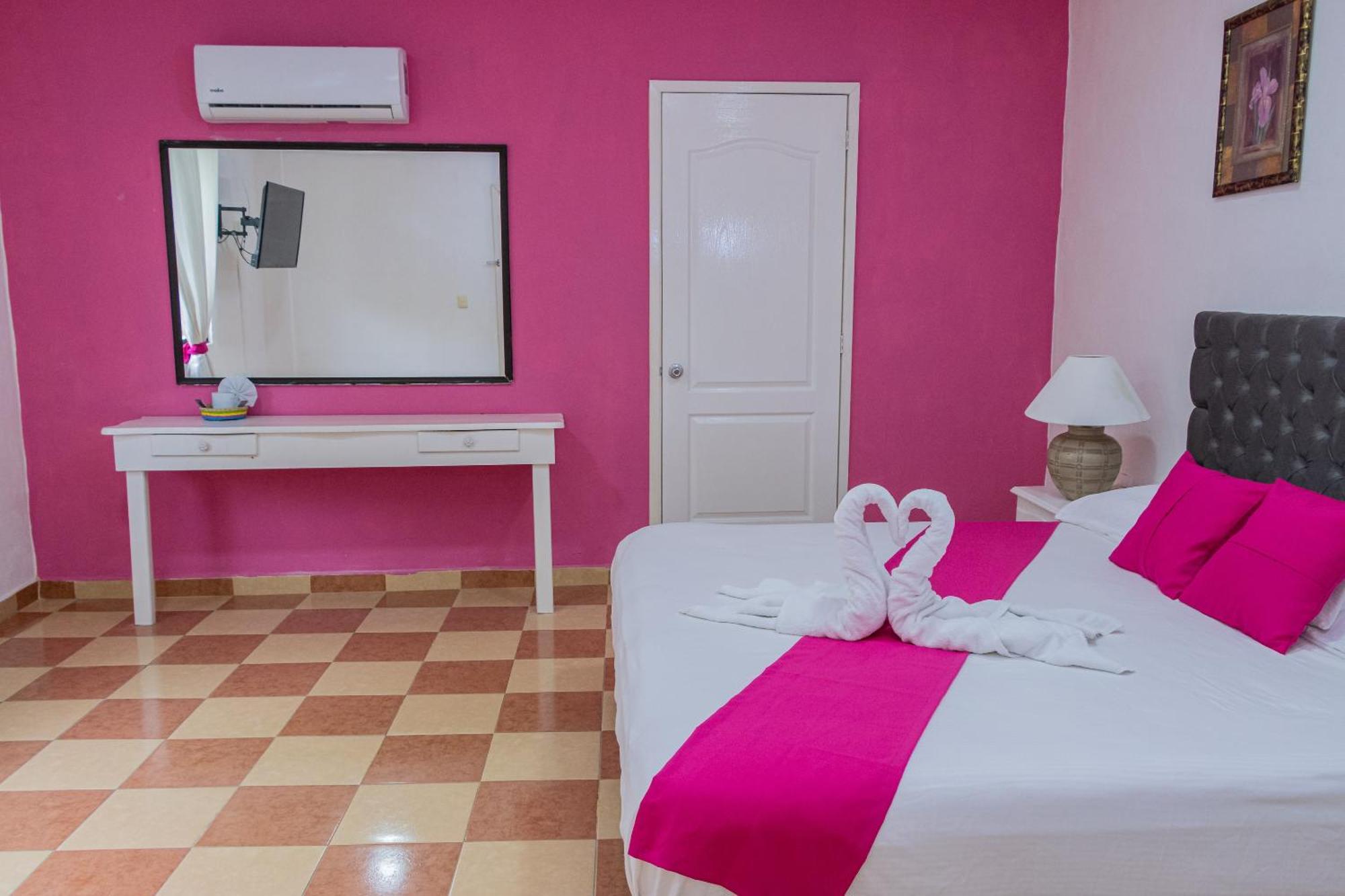 Oyo Hotel Marias,Aeropuerto Internacional De Chetumal Eksteriør billede