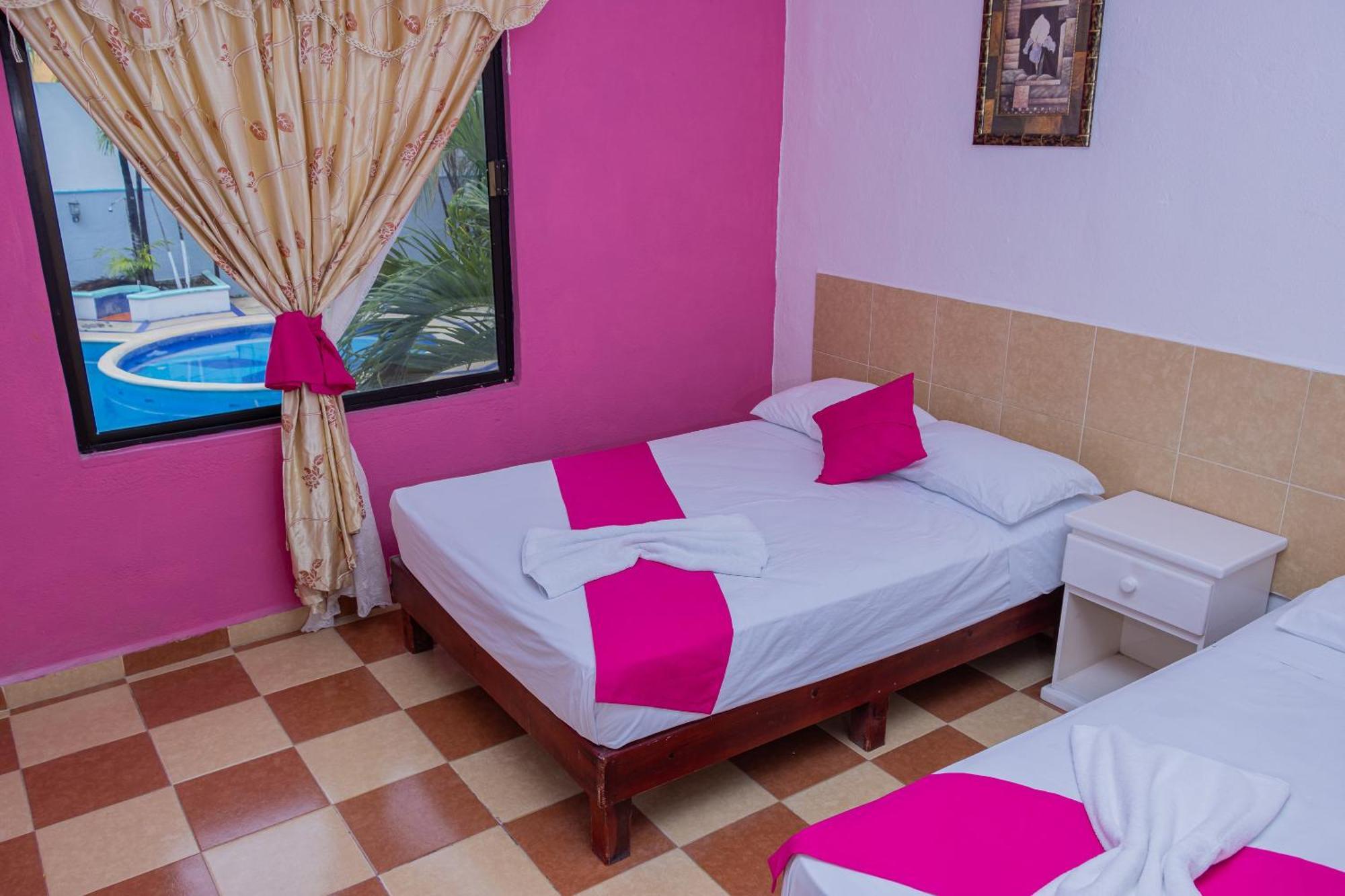Oyo Hotel Marias,Aeropuerto Internacional De Chetumal Eksteriør billede